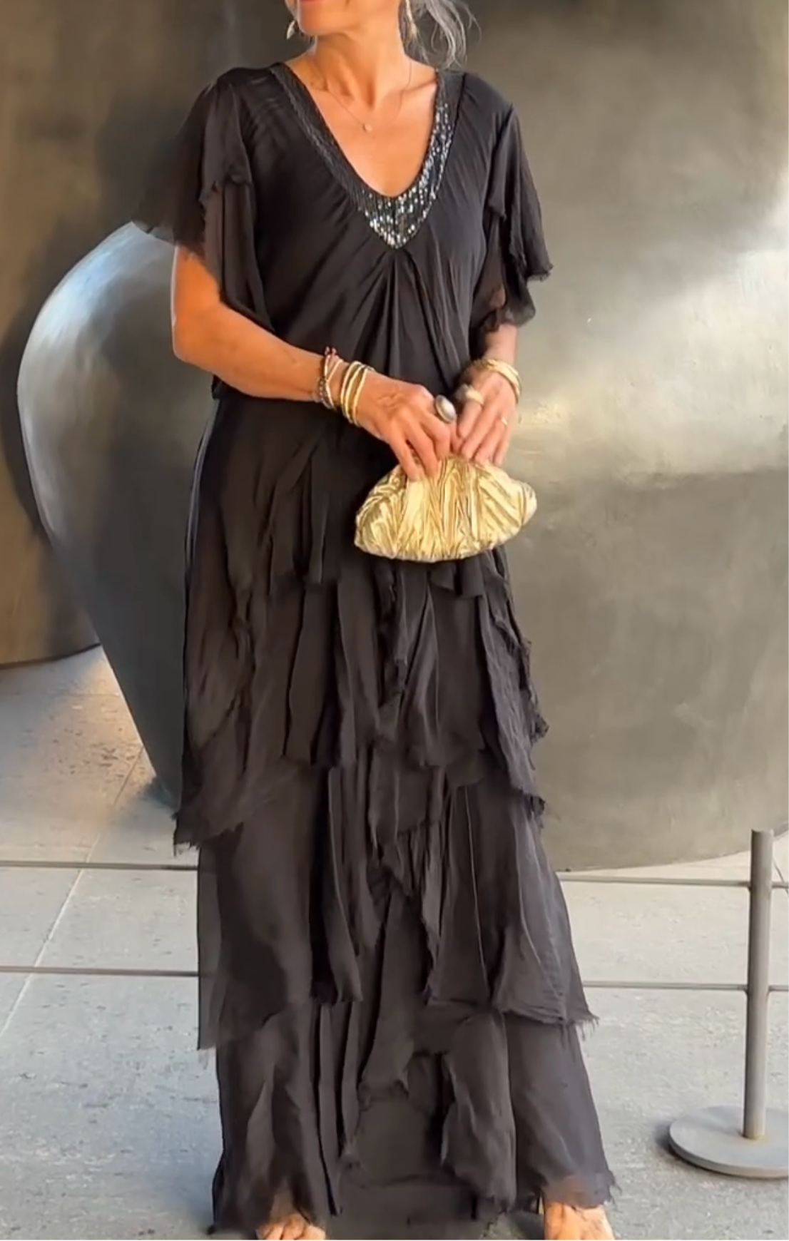 Vestido seda cascada