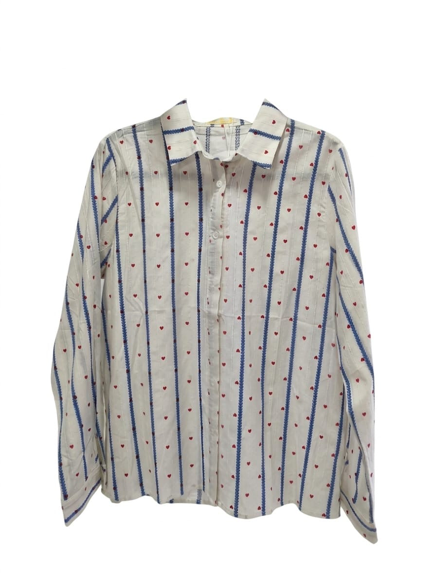 Blusa corazones
