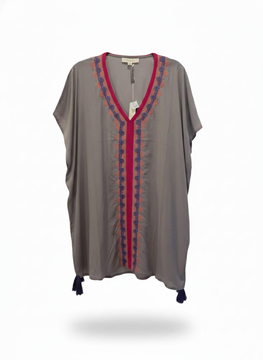 Salida algodón bordada