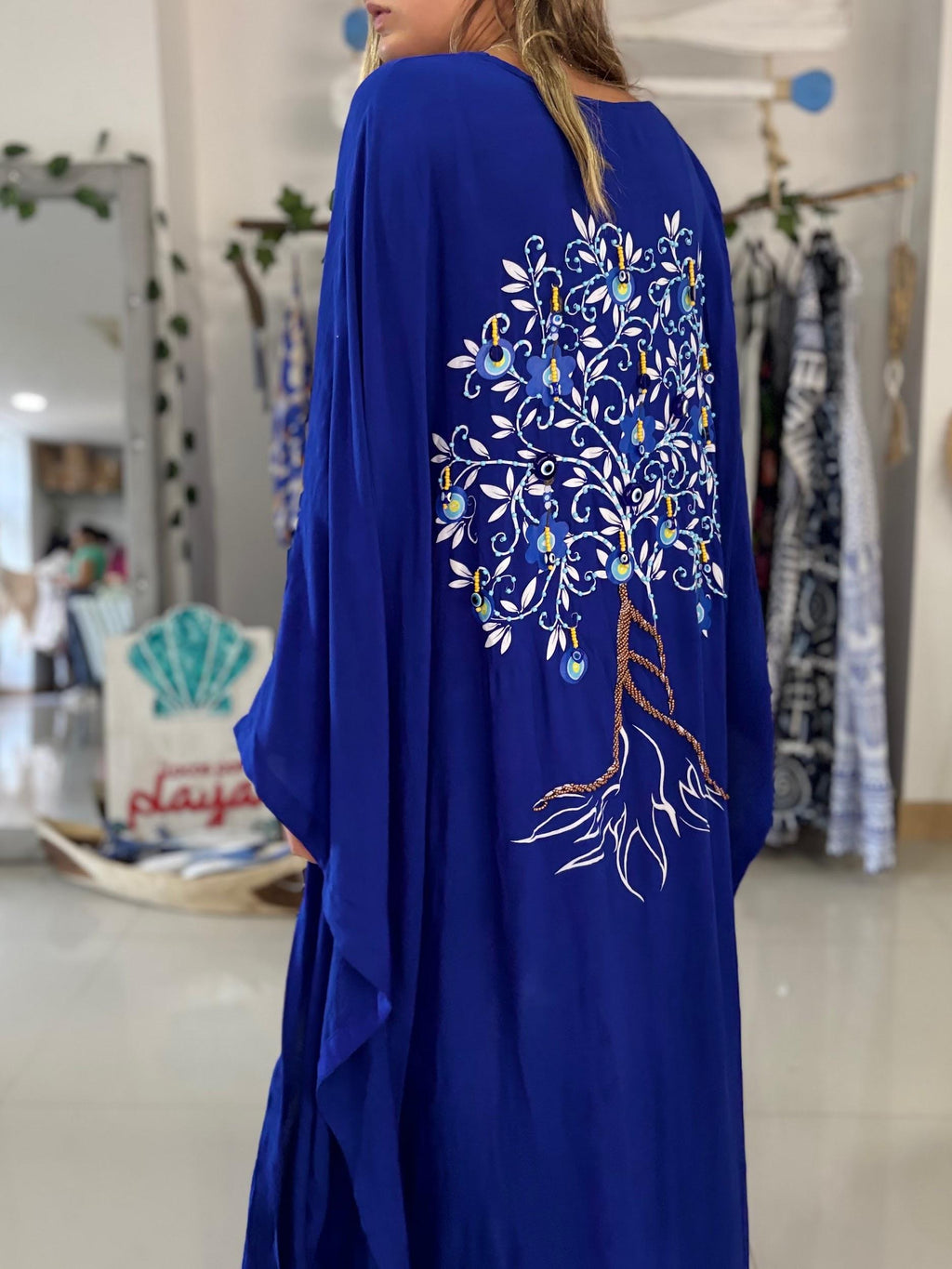 Kimono árbol pedrería ojo turco